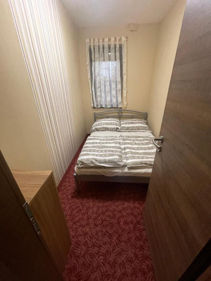 Gratisz Apartman Siofok Exterior photo
