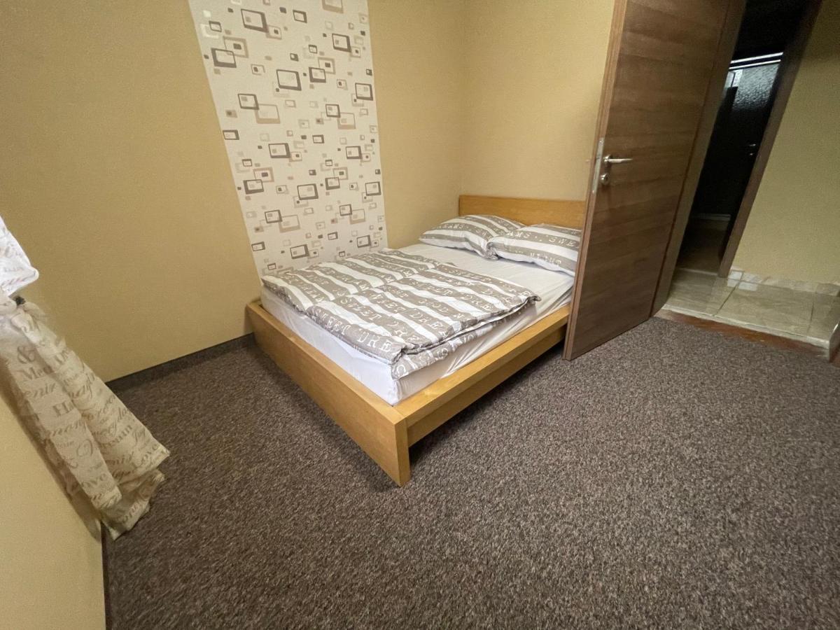 Gratisz Apartman Siofok Exterior photo