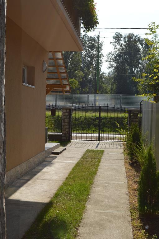 Gratisz Apartman Siofok Exterior photo